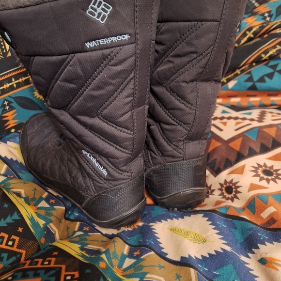 Columbia snow boots - Picture 3 of 5